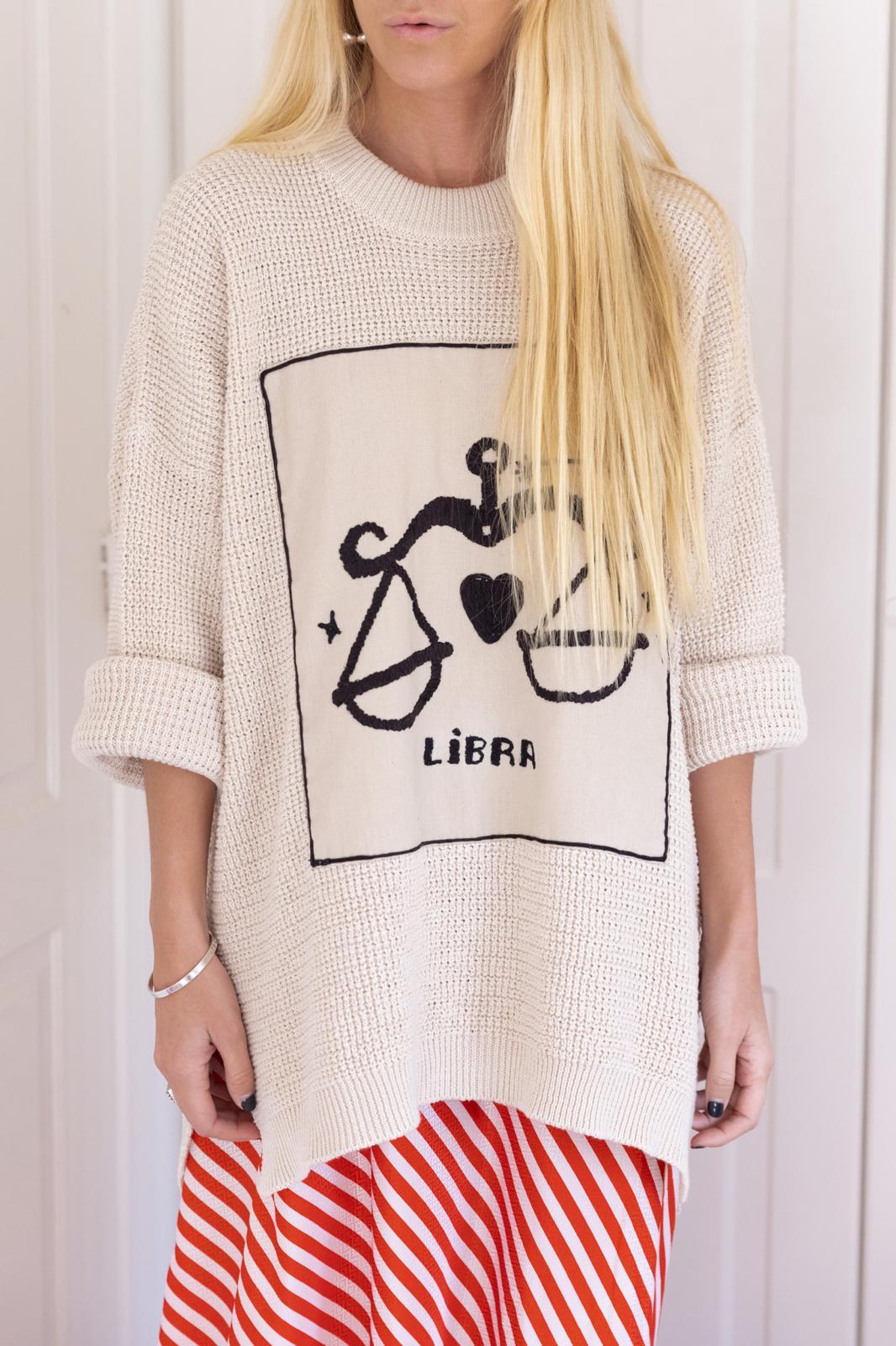 Sweater Libra crudo talle unico