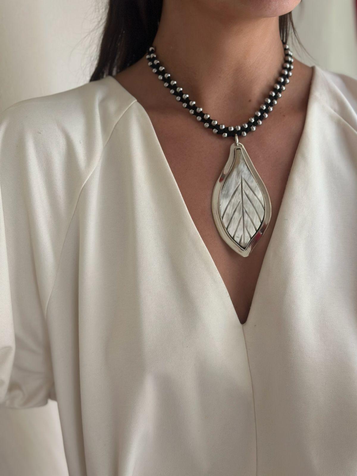 Collar Pradera negro talle unico