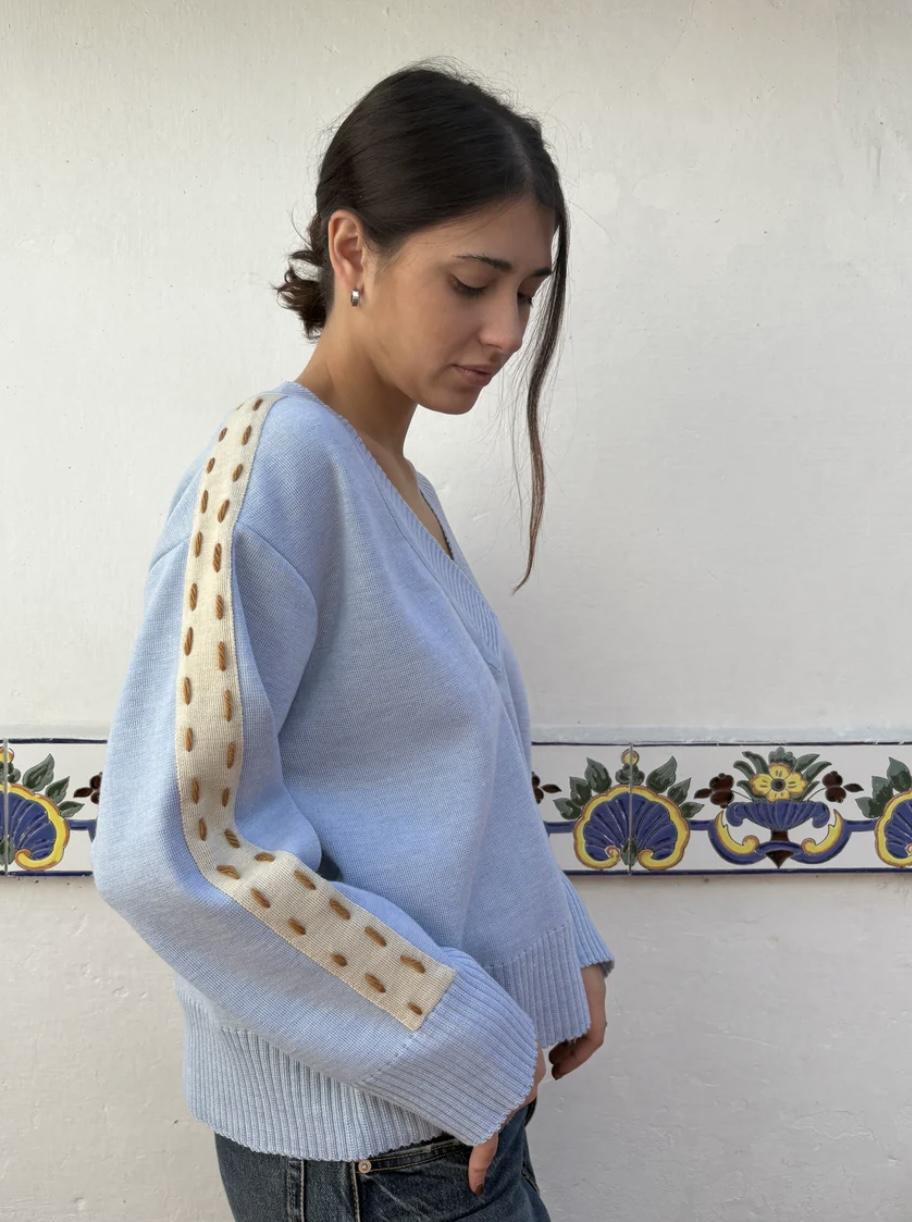 Sweater Saura celeste talle unico