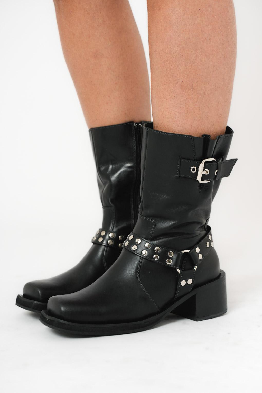 Bota Neos