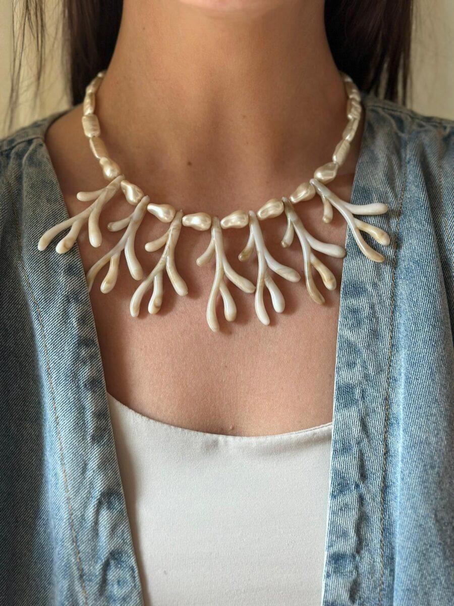 Collar Palm beige talle unico