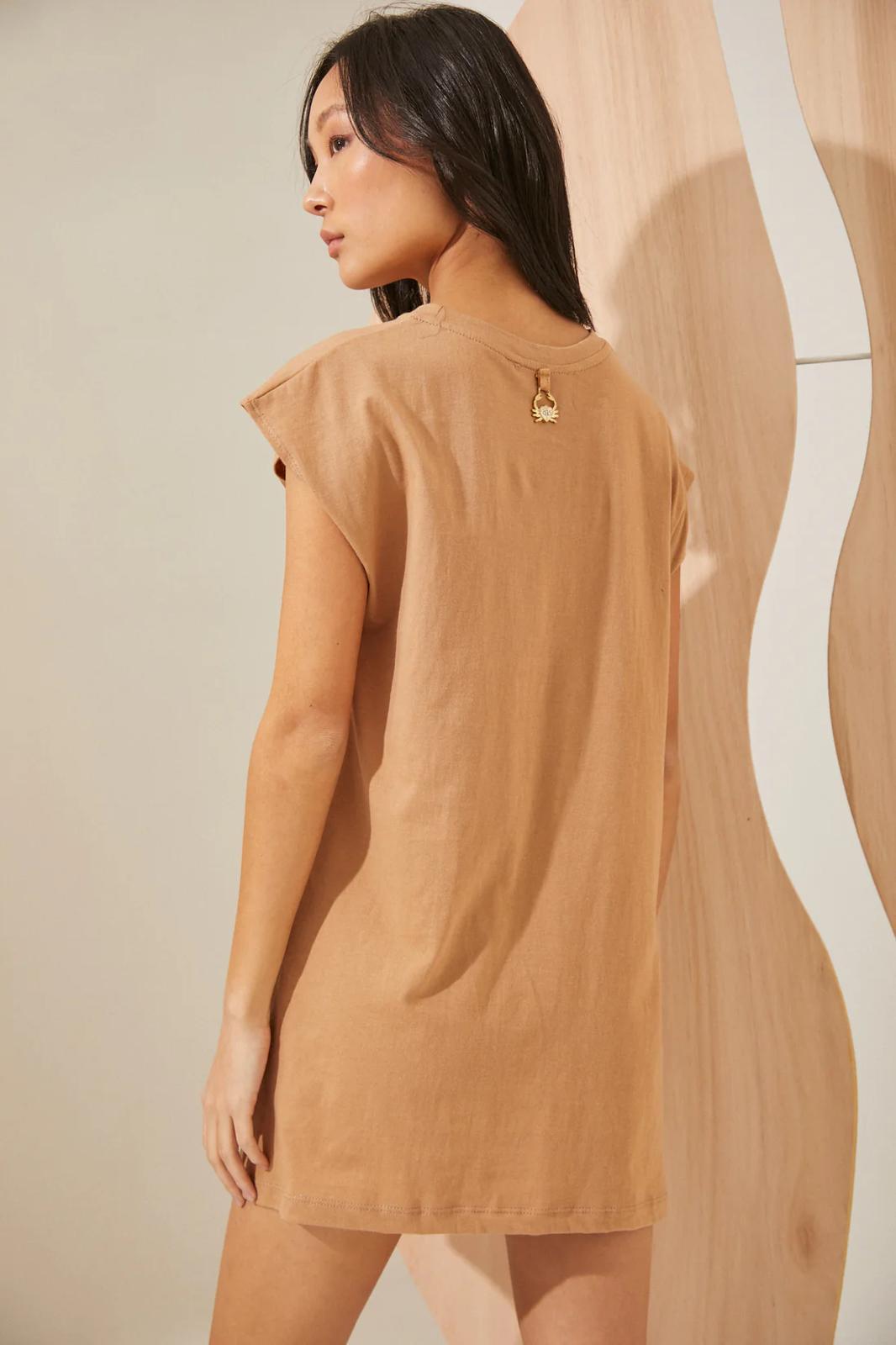 vestido under camel s/m